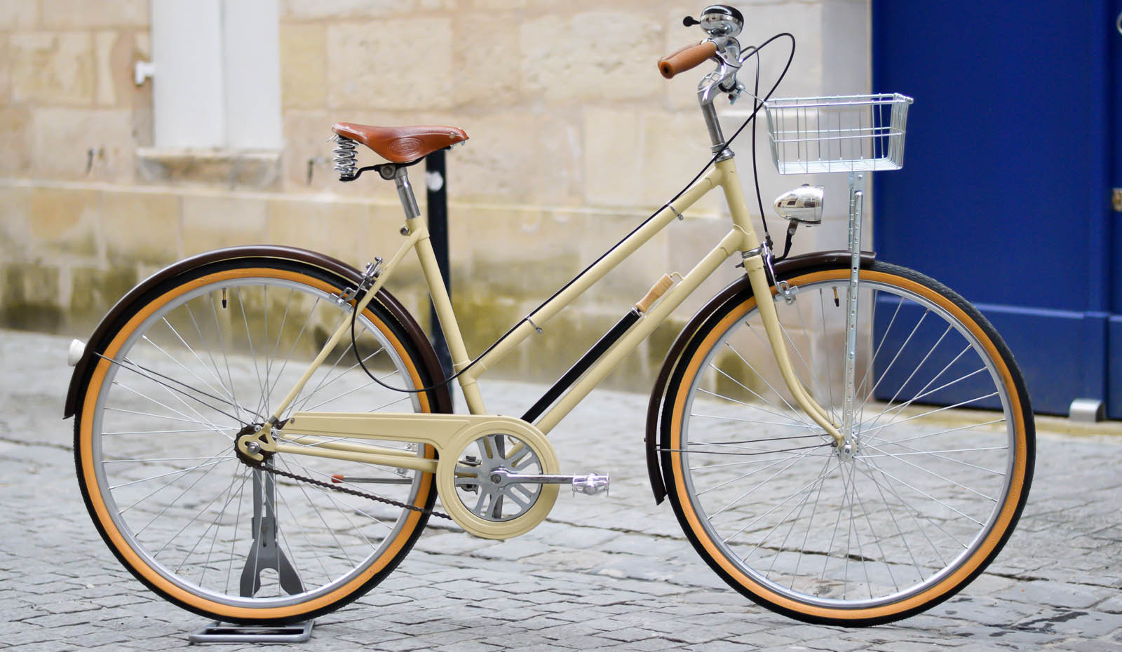 Velo Peinture Bordeaux Vintage