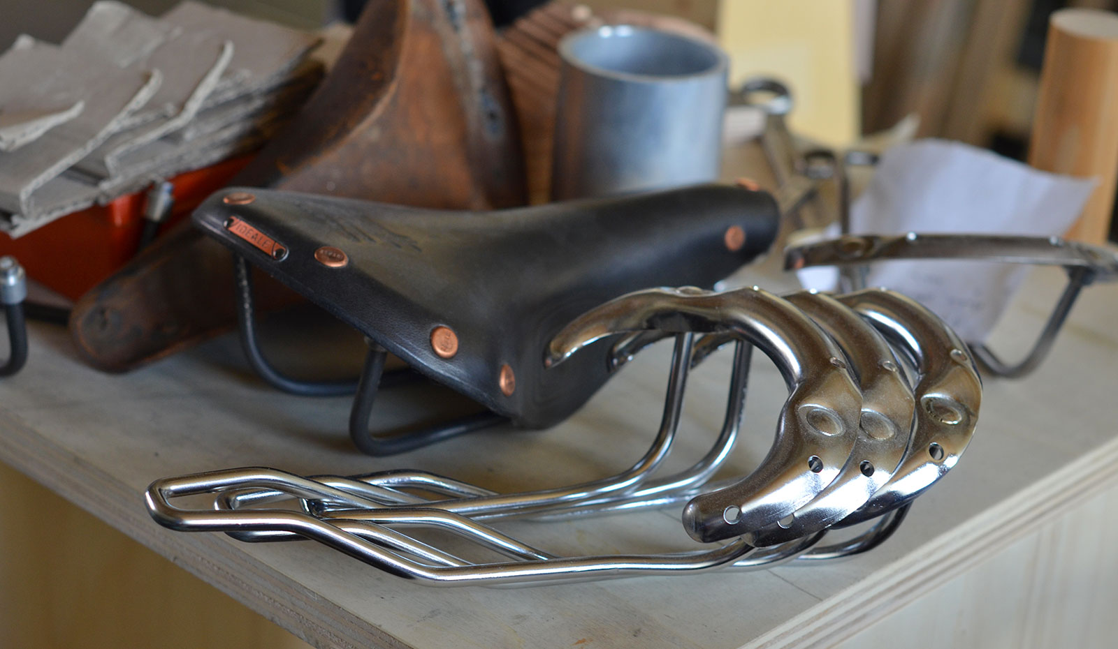 Saddle Ideale