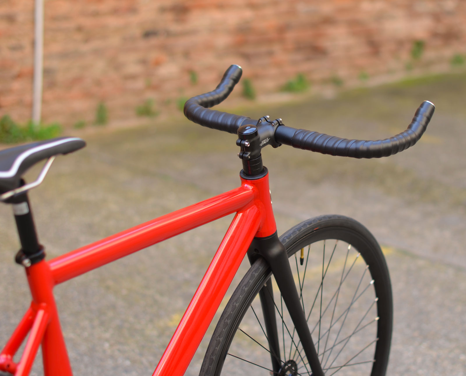 Fixie Bullhorn